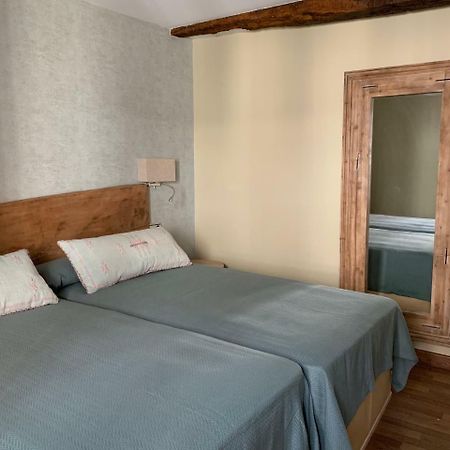 Hostal El Resbalon Cervera De Pisuerga Ngoại thất bức ảnh