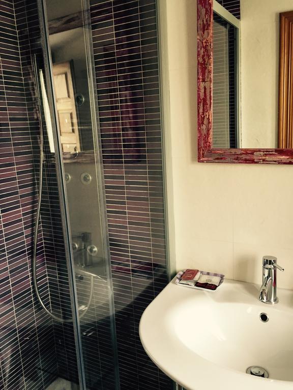 Hostal El Resbalon Cervera De Pisuerga Phòng bức ảnh