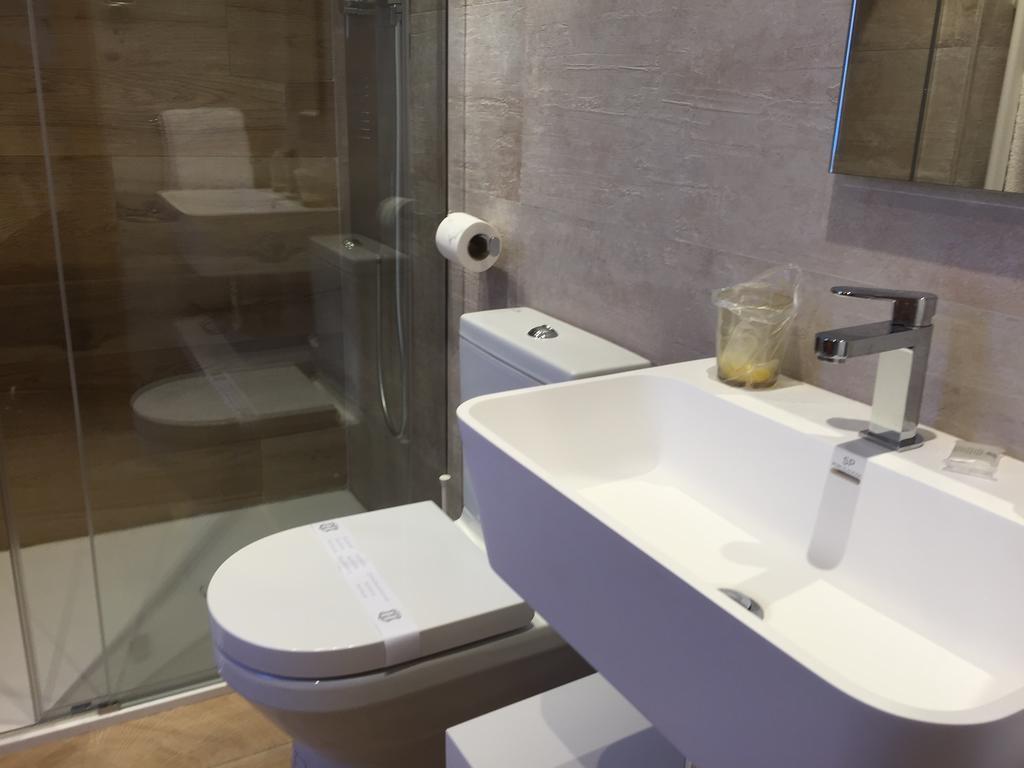 Hostal El Resbalon Cervera De Pisuerga Ngoại thất bức ảnh