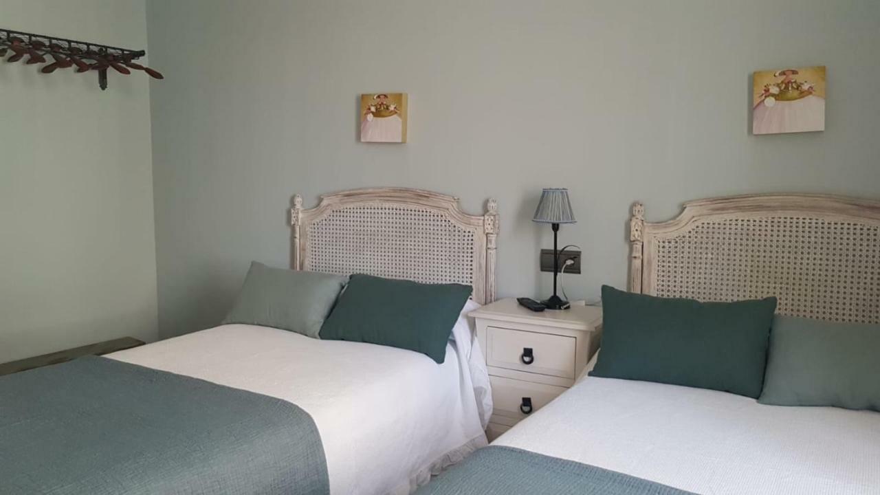 Hostal El Resbalon Cervera De Pisuerga Ngoại thất bức ảnh