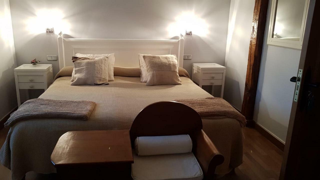 Hostal El Resbalon Cervera De Pisuerga Ngoại thất bức ảnh